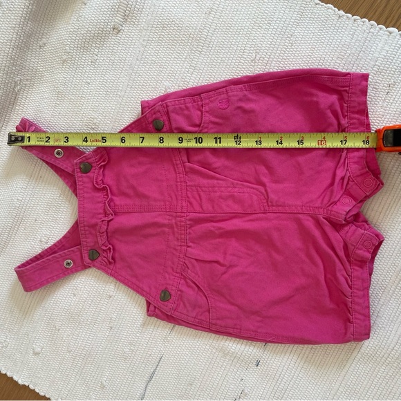 Carhartt toddler shortalls - Picture 7 of 9
